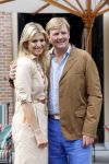 Wassenaar 19 juli 2013
Fotouur met Koning Willem Alexander koningin Maxima en de prinsesjes Amalia Alexia en Ariane bij hun huis op de horsten. Ook hun hond skipper was daarbij aanwezig.
Peter Smulders bv