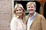 Wassenaar 19 juli 2013
Fotouur met Koning Willem Alexander koningin Maxima en de prinsesjes Amalia Alexia en Ariane bij hun huis op de horsten. Ook hun hond skipper was daarbij aanwezig.
Peter Smulders bv