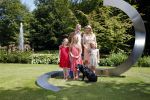 Wassenaar 19 juli 2013
Fotouur met Koning Willem Alexander koningin Maxima en de prinsesjes Amalia Alexia en Ariane bij hun huis op de horsten. Ook hun hond skipper was daarbij aanwezig.
Peter Smulders bv