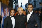 AMSTERDAM - Bij het Tuschinski Theater is de premiere van Behind the Candelabra. Met op de rode loper  LA The Voices.