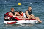ibiza 11 juli 2013
Lange Frans met zijn vrouw Danielle en kinderen op vakantie op ibiza.
Peter Smulders bv