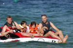 ibiza 11 juli 2013
Lange Frans met zijn vrouw Danielle en kinderen op vakantie op ibiza.
Peter Smulders bv