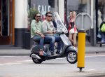 Amsterdam 11 augustus 2013
Leco v Zadelhoff met een vriend achter op de vespa scooter.
Peter Smulders bv