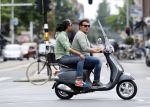Amsterdam 11 augustus 2013
Leco v Zadelhoff met een vriend achter op de vespa scooter.
Peter Smulders bv