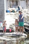 ibiza 13 juli 2013
Lodewijk Hoekstra en Kristel Hoekstra met hun kinderen Dize Hoekstra Madelief Hoekstra en Mels Hoekstra op vakantie op ibiza.
Peter Smulders bv