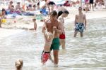 ibiza 13 juli 2013
Lodewijk Hoekstra en Kristel Hoekstra met hun kinderen Dize Hoekstra Madelief Hoekstra en Mels Hoekstra op vakantie op ibiza.
Peter Smulders bv