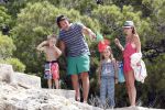 ibiza 13 juli 2013
Lodewijk Hoekstra en Kristel Hoekstra met hun kinderen Dize Hoekstra Madelief Hoekstra en Mels Hoekstra op vakantie op ibiza.
Peter Smulders bv