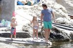 ibiza 13 juli 2013
Lodewijk Hoekstra en Kristel Hoekstra met hun kinderen Dize Hoekstra Madelief Hoekstra en Mels Hoekstra op vakantie op ibiza.
Peter Smulders bv