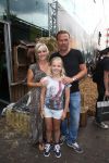 Amsterdam, 5 Augustus 2013
Premiere de Lone Ranger
Lone v Roosendaal met man en dochter
Foto Peter Smulders BV