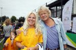 Amsterdam 29 juni 2013
Voetbaltournooi op de toekomst (ajax) voor de stichting de upside van down
met diverse bn ers en oud voetballers.. Syndroom van down. Marga Scheide met vriend
Peter Smulders bv