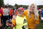 Amsterdam 29 juni 2013
Voetbaltournooi op de toekomst (ajax) voor de stichting de upside van down
met diverse bn ers en oud voetballers.. Syndroom van down. Marga Scheide met vriend
Peter Smulders bv