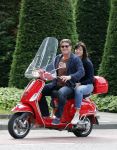 Amsterdam 26 juni 2013
Martijn en Amanda Krabbe op hun vespa scooter.
Peter Smulders bv