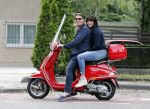 Amsterdam 26 juni 2013
Martijn en Amanda Krabbe op hun vespa scooter.
Peter Smulders bv