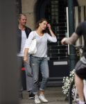 Amsterdam 12 augustus 2013
Merel Westrik met vriend Patrick Maes op de cornelis schuyt straat.
Peter Smulders bv