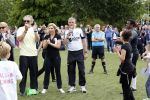 Amsterdam 29 juni 2013
Voetbaltournooi op de toekomst (ajax) voor de stichting de upside van down
met diverse bn ers en oud voetballers.. Syndroom van down. Myriam en Frank Vogel en Heini Otto
Peter Smulders bv