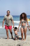 ibiza 14 juli 2013
Najib Amhali met zijn vrouw Niama en zoon Noah op coco beach .
Ze zaten daar met vrienden en familie.
Peter Smulders bv