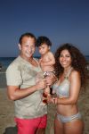 ibiza 14 juli 2013
Najib Amhali met zijn vrouw Niama en zoon Noah op coco beach .
Ze zaten daar met vrienden en familie.
Peter Smulders bv