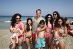 ibiza 14 juli 2013
Najib Amhali met zijn vrouw Niama en zoon Noah op coco beach .
Ze zaten daar met vrienden en familie.
Peter Smulders bv