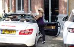 Amsterdam 23 juli 2013
Patricia Paay en Nicky v dam in hun mercedes cabrio.
Peter Smulders bv