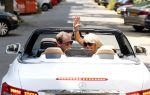 Amsterdam 23 juli 2013
Patricia Paay en Nicky v dam in hun mercedes cabrio.
Peter Smulders bv