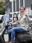 Amsterdam 12 augustus 2013
Patrick Huisman met zijn zoon op vespa scooter.
Peter Smulders bv
