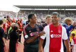 Amsterdam 3 juli 2013
Sjaak Swart 75 jaar . Hij viert dat met een wedstrijd met oud ajax spelers in het Olympisch stadion. Patrick Kluivert en Frank Rijkaard
Peter Smulders bv