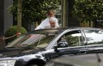 Amsterdam 1 juli 2013
Pieter Storms haalt krantje met prive chauffeur op de cornelis schuytstraat.
Peter Smulders bv