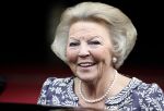 Amsterdam 27 juni 2013
Prinses Beatrix verlaat het paleis op de dam.
Peter Smulders bv