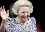 Amsterdam 27 juni 2013
Prinses Beatrix verlaat het paleis op de dam.
Peter Smulders bv