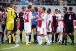 Amsterdam 3 juli 2013
Sjaak Swart 75 jaar . Hij viert dat met een wedstrijd met oud ajax spelers in het Olympisch stadion. Rafael v d Vaart met Sabia haar naam op zijn schoenen
Peter Smulders bv