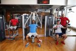 Amsterdam 23 juli 2013
Replay aan het trainen met personal trainer Oswin Beingsick.
Peter Smulders bv