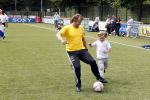 Amsterdam 29 juni 2013
Voetbaltournooi op de toekomst (ajax) voor de stichting de upside van down
met diverse bn ers en oud voetballers.. Syndroom van down. Rob Witschge
Peter Smulders bv