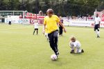 Amsterdam 29 juni 2013
Voetbaltournooi op de toekomst (ajax) voor de stichting de upside van down
met diverse bn ers en oud voetballers.. Syndroom van down. Rob Witschge
Peter Smulders bv