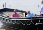 Loosdrecht 22 juli 2013
Ronnie Tober en Jan Jochems op boot varen op de vecht.
Peter Smulders bv