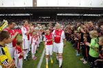 Amsterdam 3 juli 2013
Sjaak Swart 75 jaar . Hij viert dat met een wedstrijd met oud ajax spelers in het Olympisch stadion.
Peter Smulders bv