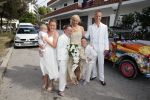 ibiza 12 juli 2013
Jan Reus en Sonja Bakker trouwen bij strandtent Sa Flama op ibiza alle 5 hun kinderen inclusief Bram zijn natuurlijk aanwezig.
Peter Smulders bv