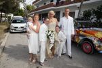 ibiza 12 juli 2013
Jan Reus en Sonja Bakker trouwen bij strandtent Sa Flama op ibiza alle 5 hun kinderen inclusief Bram zijn natuurlijk aanwezig.
Peter Smulders bv