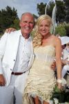 ibiza 12 juli 2013
Jan Reus en Sonja Bakker trouwen bij strandtent Sa Flama op ibiza alle 5 hun kinderen inclusief Bram zijn natuurlijk aanwezig.
Peter Smulders bv