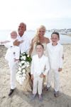 ibiza 12 juli 2013
Jan Reus en Sonja Bakker trouwen bij strandtent Sa Flama op ibiza alle 5 hun kinderen inclusief Bram zijn natuurlijk aanwezig.
Peter Smulders bv