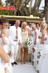 ibiza 12 juli 2013
Jan Reus en Sonja Bakker trouwen bij strandtent Sa Flama op ibiza alle 5 hun kinderen inclusief Bram zijn natuurlijk aanwezig. Sonja met haar vader
Peter Smulders bv