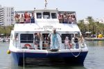 ibiza 14 juli 2013
Jan Reus en Sonja bakker gaan varen met hun kinderen en gasten op een boot en iedereen is verkleed in hippie stijl
Peter Smulders bv