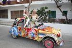 ibiza 12 juli 2013
Jan Reus en Sonja Bakker trouwen bij strandtent Sa Flama op ibiza alle 5 hun kinderen inclusief Bram zijn natuurlijk aanwezig.
Peter Smulders bv