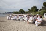 ibiza 12 juli 2013
Jan Reus en Sonja Bakker trouwen bij strandtent Sa Flama op ibiza alle 5 hun kinderen inclusief Bram zijn natuurlijk aanwezig.
Peter Smulders bv