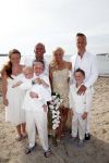 ibiza 12 juli 2013
Jan Reus en Sonja Bakker trouwen bij strandtent Sa Flama op ibiza alle 5 hun kinderen inclusief Bram zijn natuurlijk aanwezig.
Peter Smulders bv