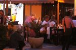 ibiza 12 juli 2013
Wendy v Dijk haar moeder Sem en Lizzy en Erland Galjaard aan het eten bij de italiaan.
Peter Smulders bv