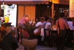 ibiza 12 juli 2013
Wendy v Dijk haar moeder Sem en Lizzy en Erland Galjaard aan het eten bij de italiaan.
Peter Smulders bv