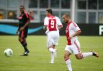 Amsterdam 3 juli 2013
Sjaak Swart 75 jaar . Hij viert dat met een wedstrijd met oud ajax spelers in het Olympisch stadion.
Peter Smulders bv