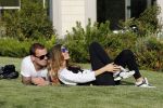 istanbul 22 mei 2013
Wesley Sneijder en zijn vrouw Yolanthe Sneijder Cabau met hun hond voor hun huis in Istanbul
Peter Smulders bv