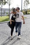 istanbul 22 mei 2013
Wesley Sneijder en zijn vrouw Yolanthe Sneijder Cabau met hun hond voor hun huis in Istanbul
Peter Smulders bv