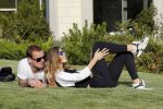 istanbul 22 mei 2013
Wesley Sneijder en zijn vrouw Yolanthe Sneijder Cabau met hun hond voor hun huis in Istanbul
Peter Smulders bv